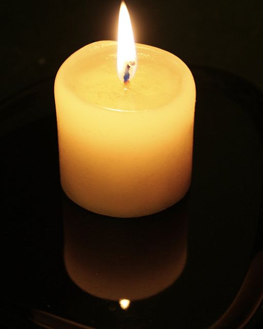 Candle-flame-and-reflection